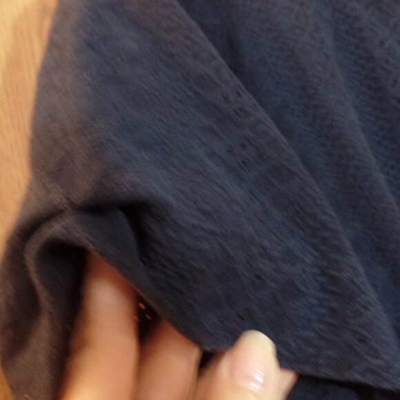 Liz Claiborne Dark Blue Textured Short-Sleeve Sweater, Size XL - Picture 2 of 4